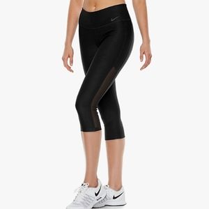 Nike Dri-Fit Black Mesh Insert Capri Leggings